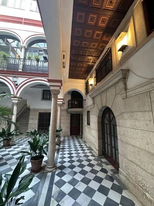 Apartamento Patio Sevillano Frente Catedral Екстериор снимка